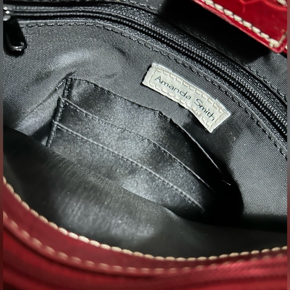 Womens Amanda Smith "Ruby Red" Faux Leather Handbag - Picture 2 of 16